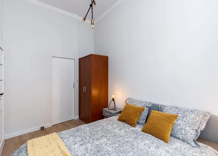 St. Florian Cozy Loft * كراكوفيا